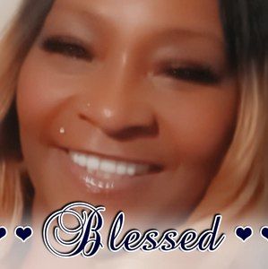 Meet your Posher, Na'eema